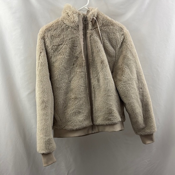Athleta Women's Ritual Beige Fleece Jacket Size Medium Faux Fur Hoodie Jacket - Picture 1 of 9
